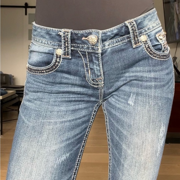 Miss Me signature bootcut jeans 25” - Picture 3 of 6